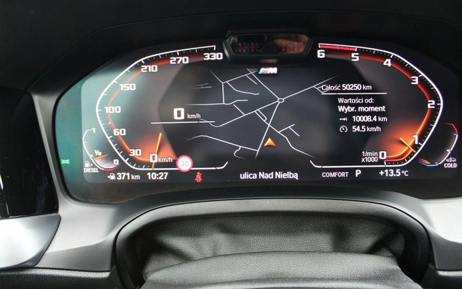 BMW Seria 3 cena 131900 przebieg: 50000, rok produkcji 2019 z Mrągowo małe 529
